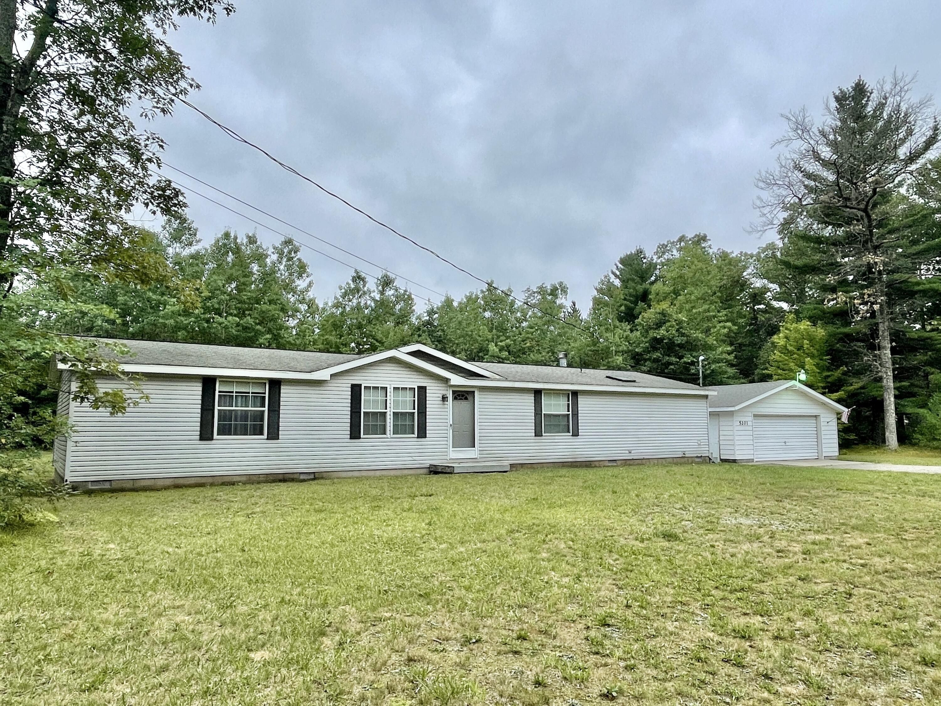 1.92 acres in Montmorency County, Michigan