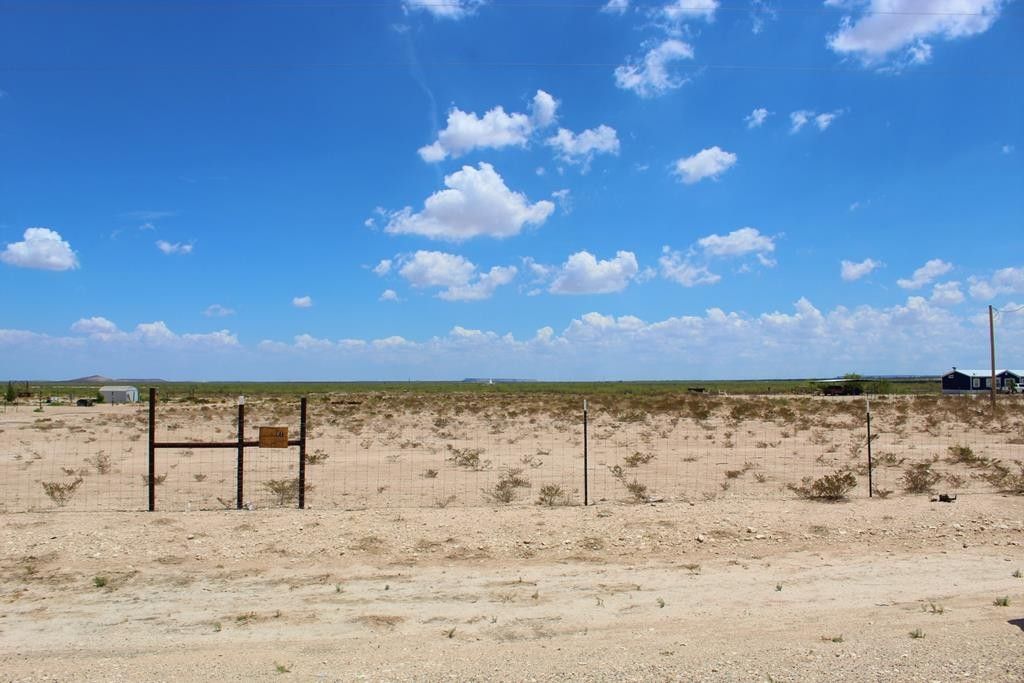 5 acres in Pecos County, Texas
