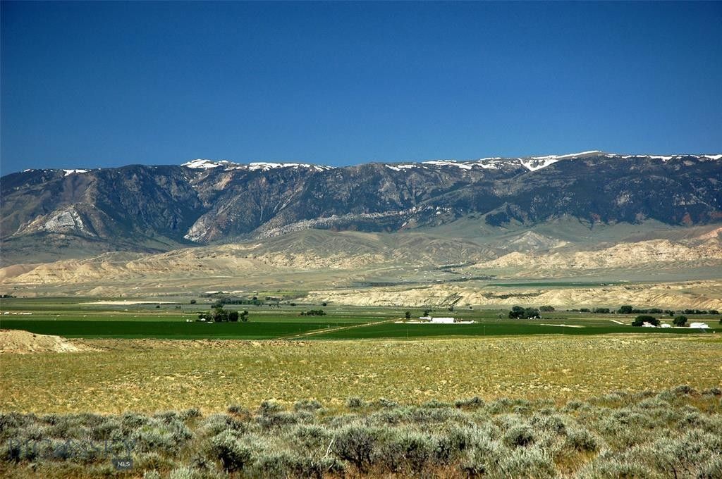 35.51 acres in Park County, Wyoming