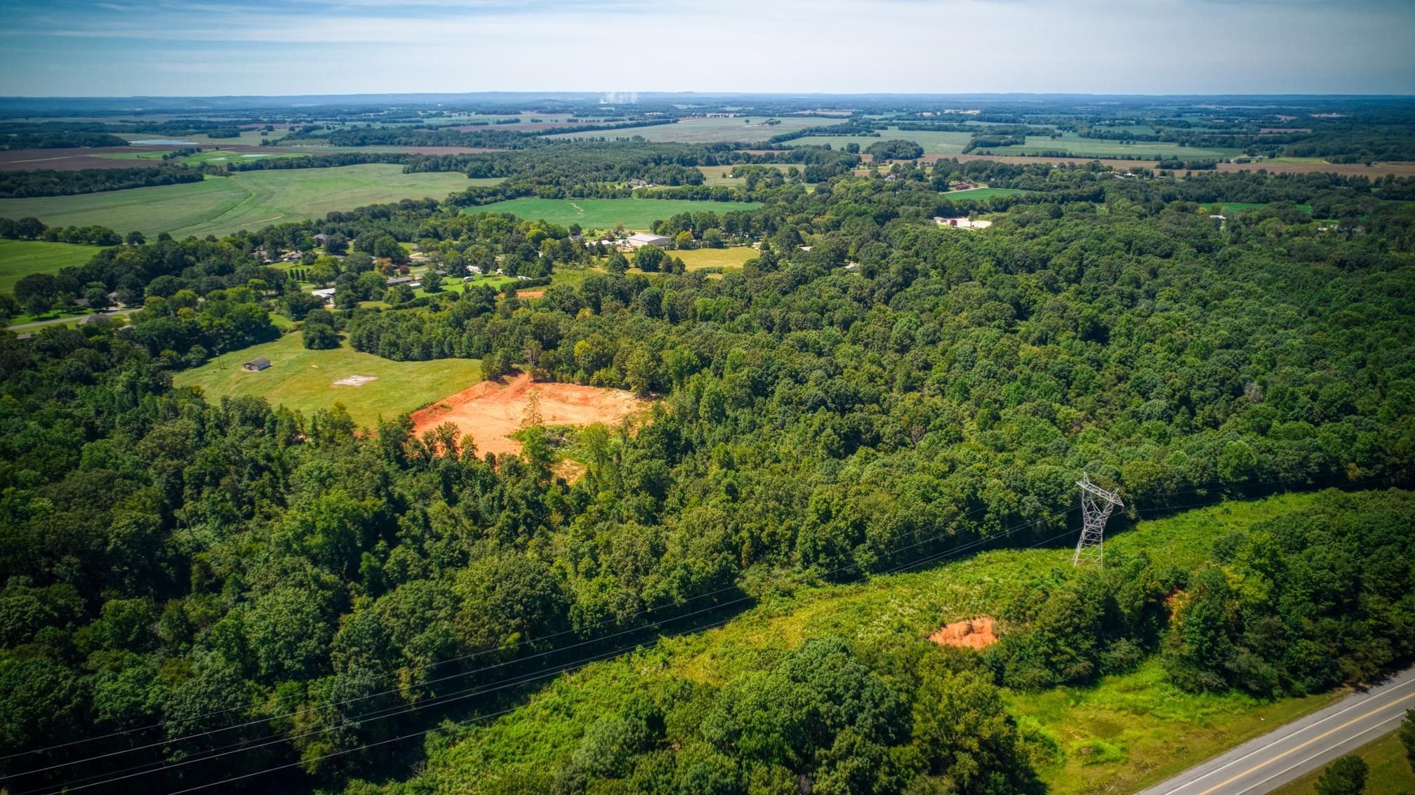 5.55 acres in Lauderdale County, Alabama