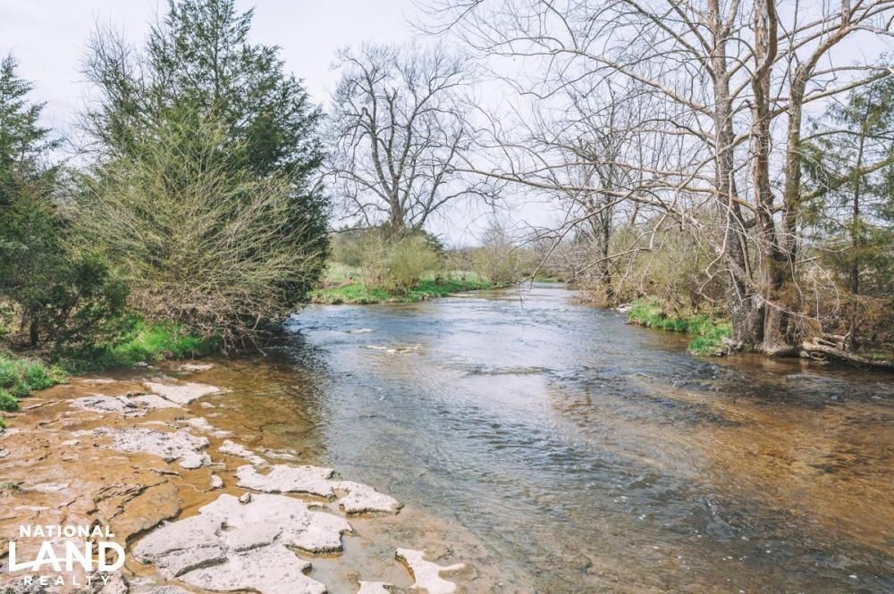 57 acres in Marshall County, Tennessee