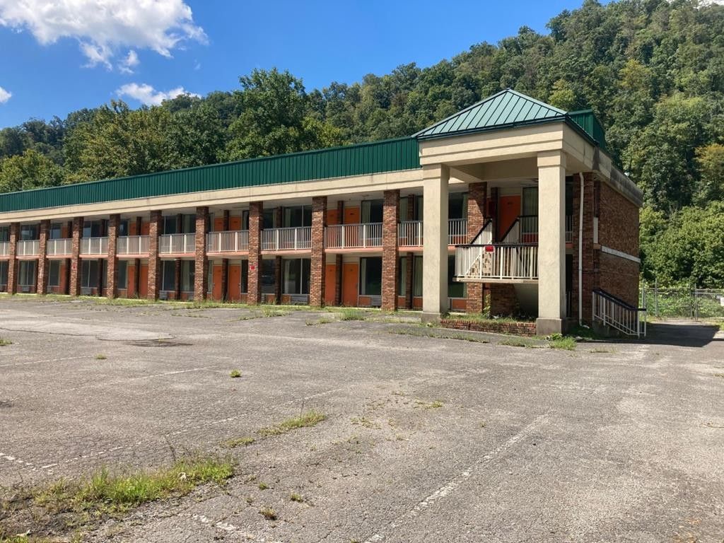 1.7 acres in Pike County, Kentucky