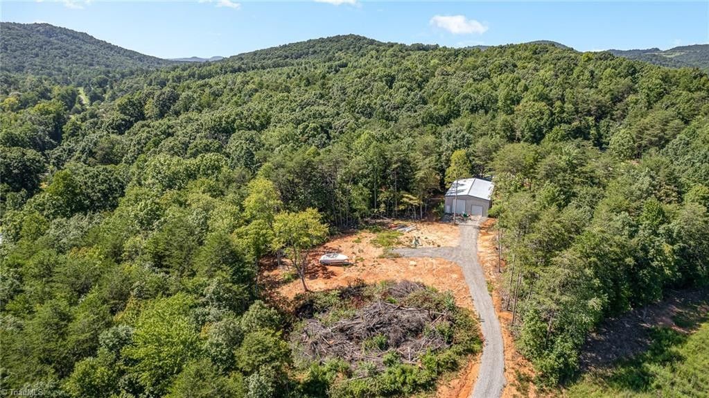 17.02 acres in Alexander County, North Carolina