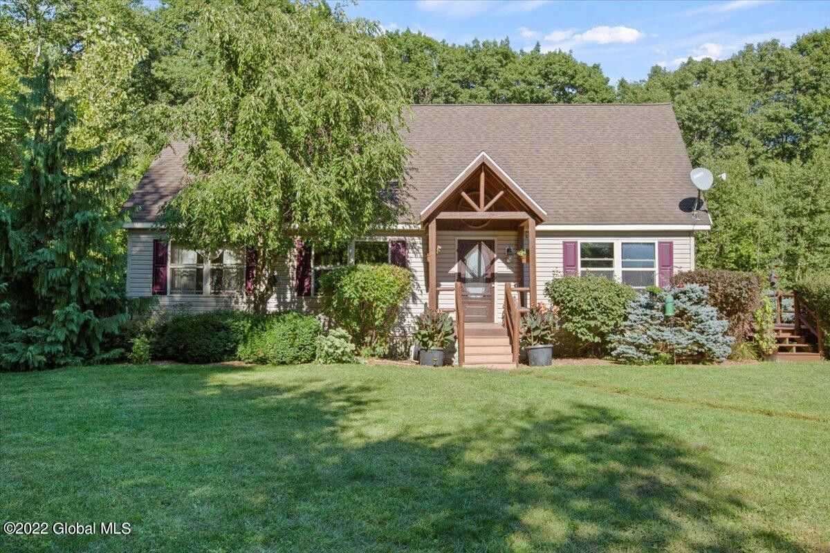 1.9 acres in Saratoga County, New York