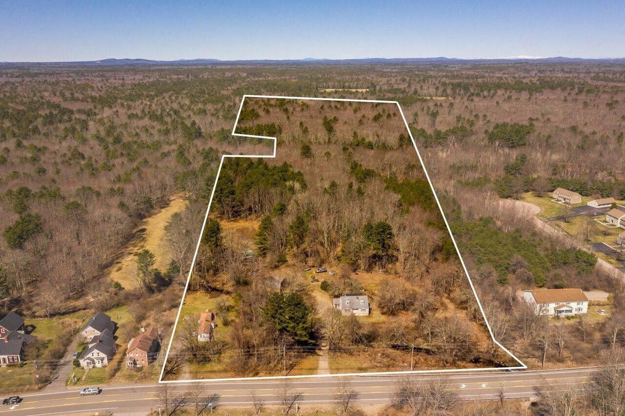 27 acres in York County, Maine