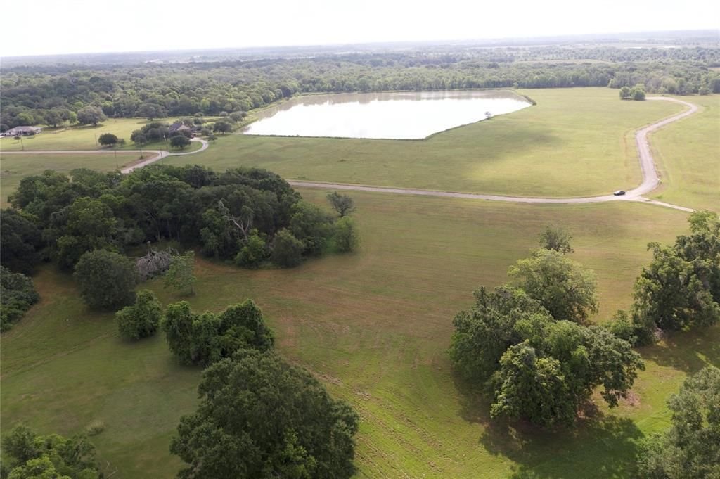 0.98 acres in Brazoria County, Texas