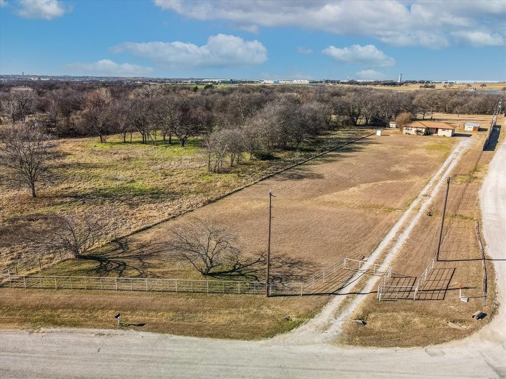 3 acres in Tarrant County, Texas