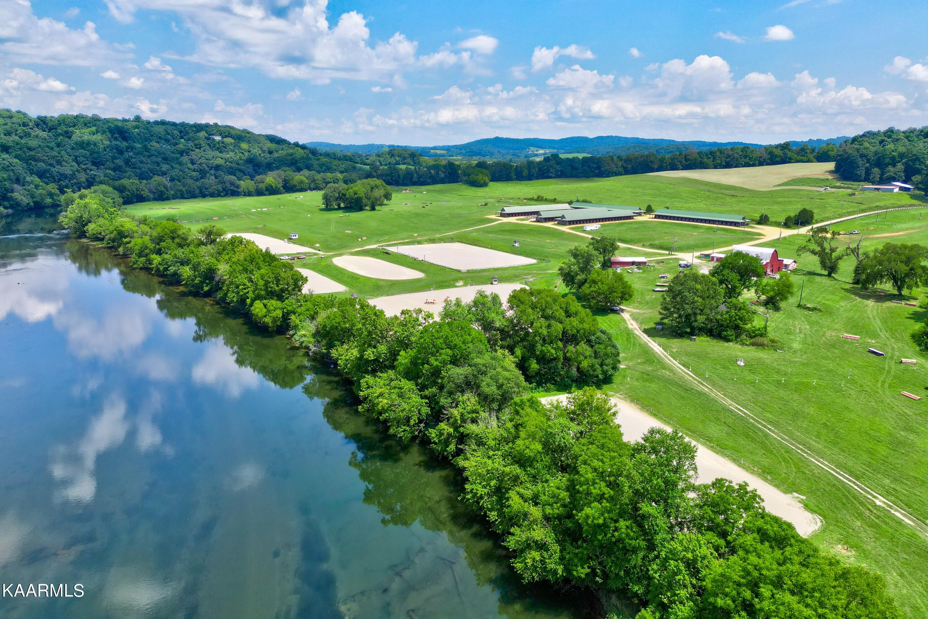 185 acres in Jefferson County, Tennessee