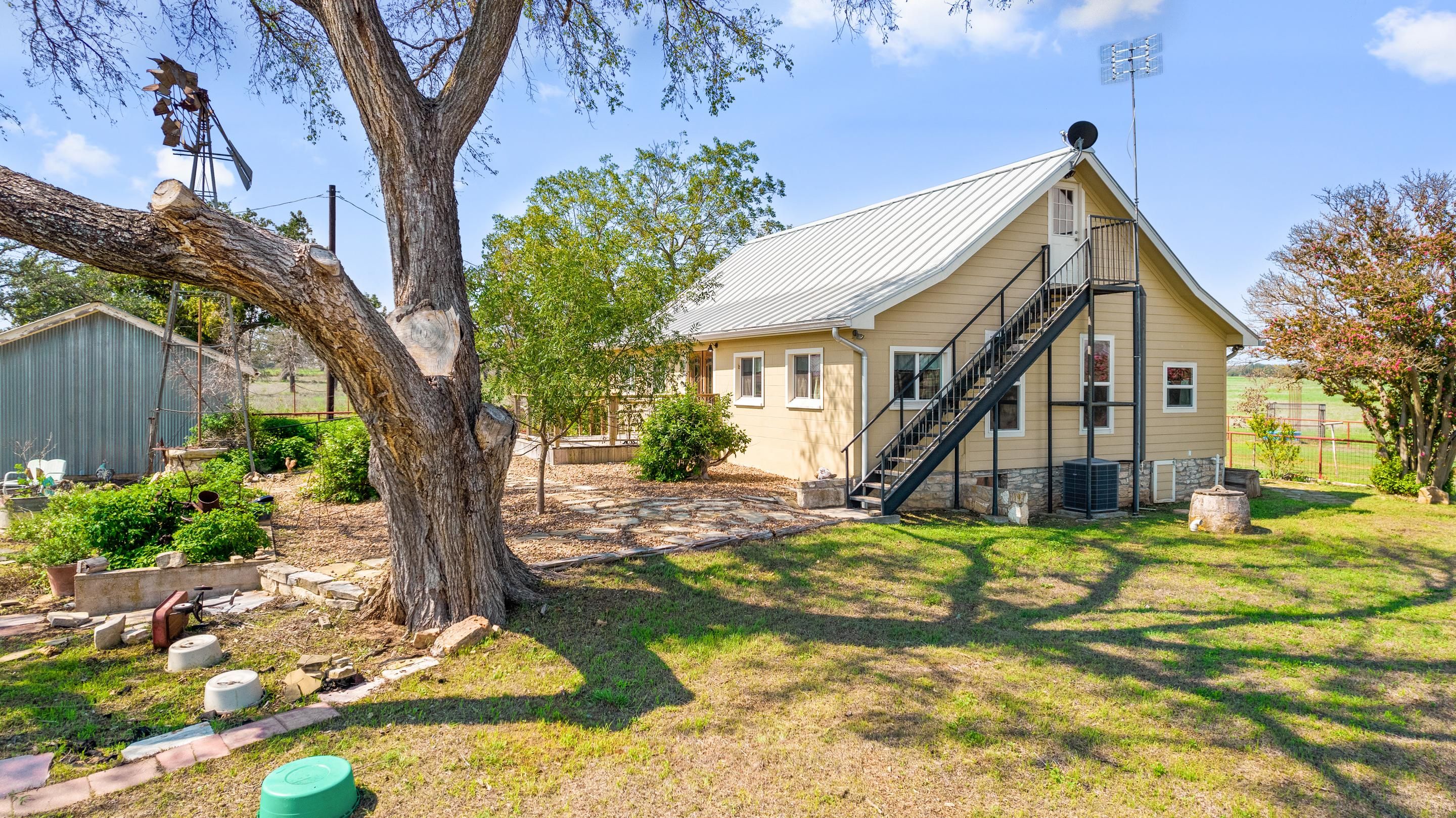 122 acres in Blanco County, Texas