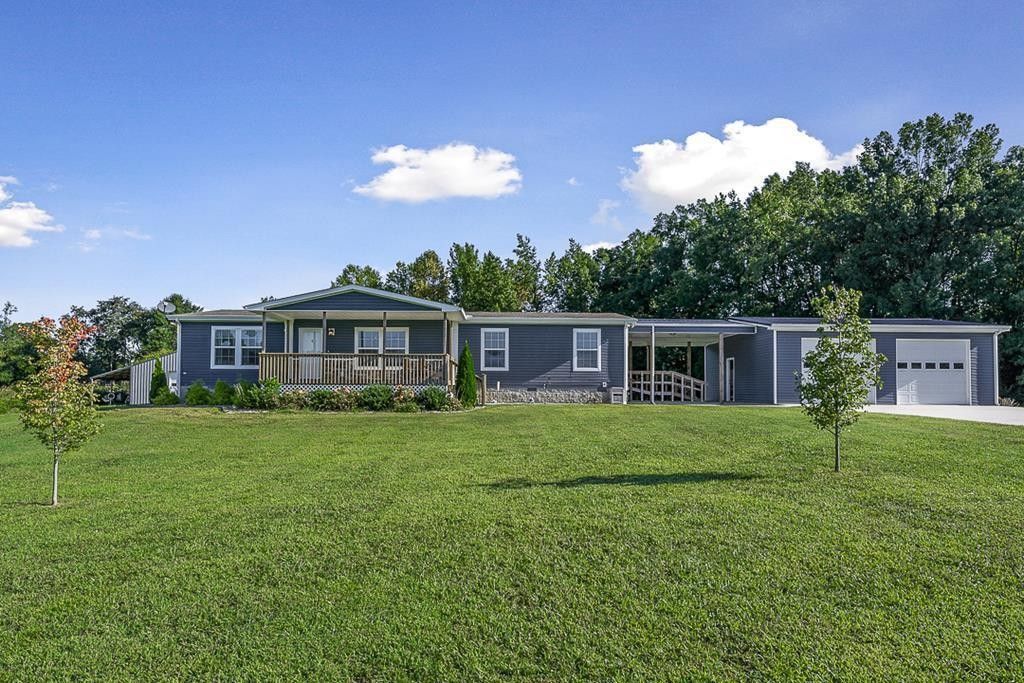 5.85 acres in Putnam County, Tennessee