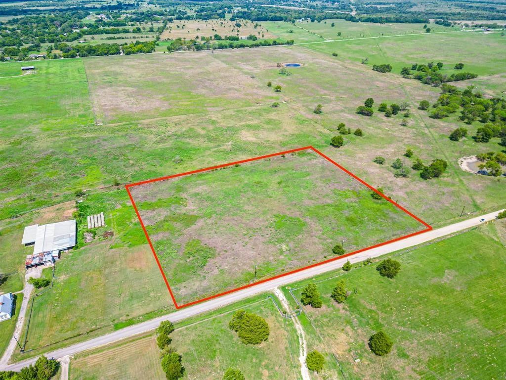 6 acres in Navarro County, Texas