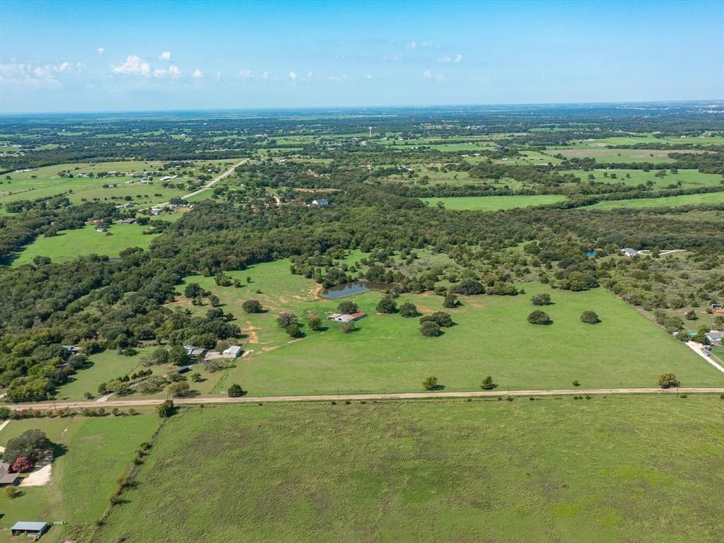 11 acres in Johnson County, Texas