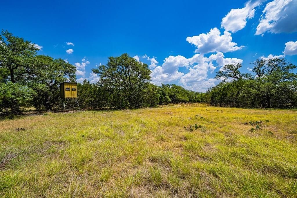 15 acres in Kerr County, Texas