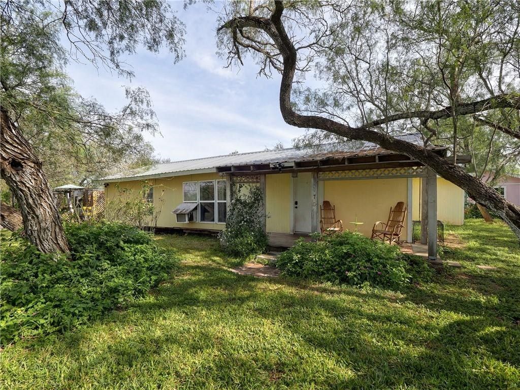 2.34 acres in Live Oak County, Texas