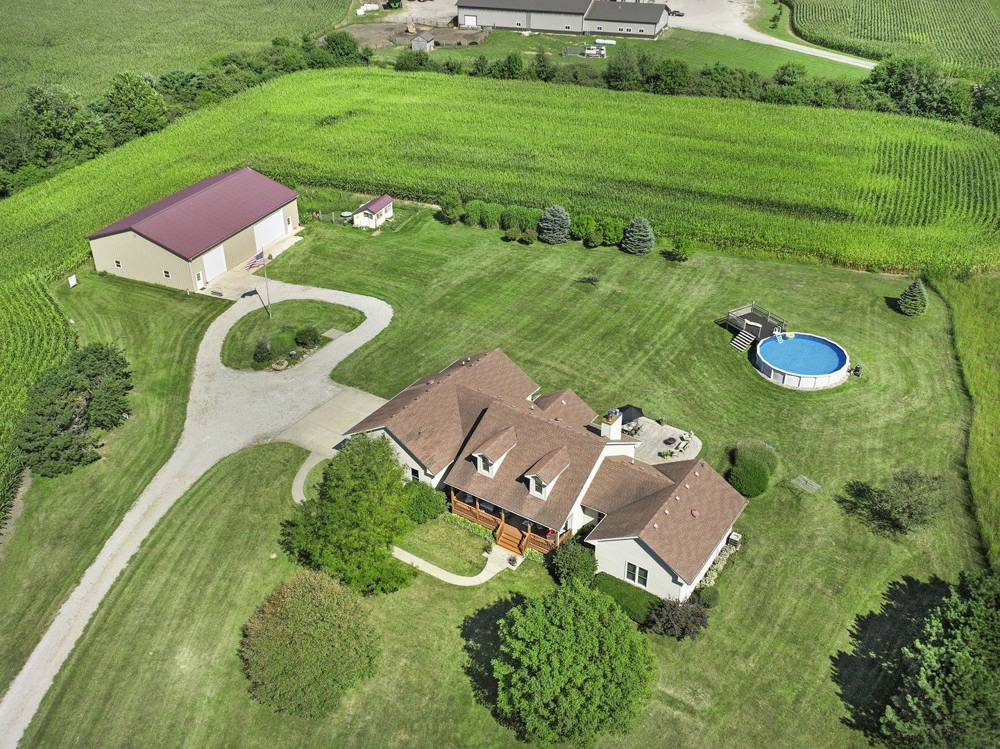 10 acres in Kendall County, Illinois