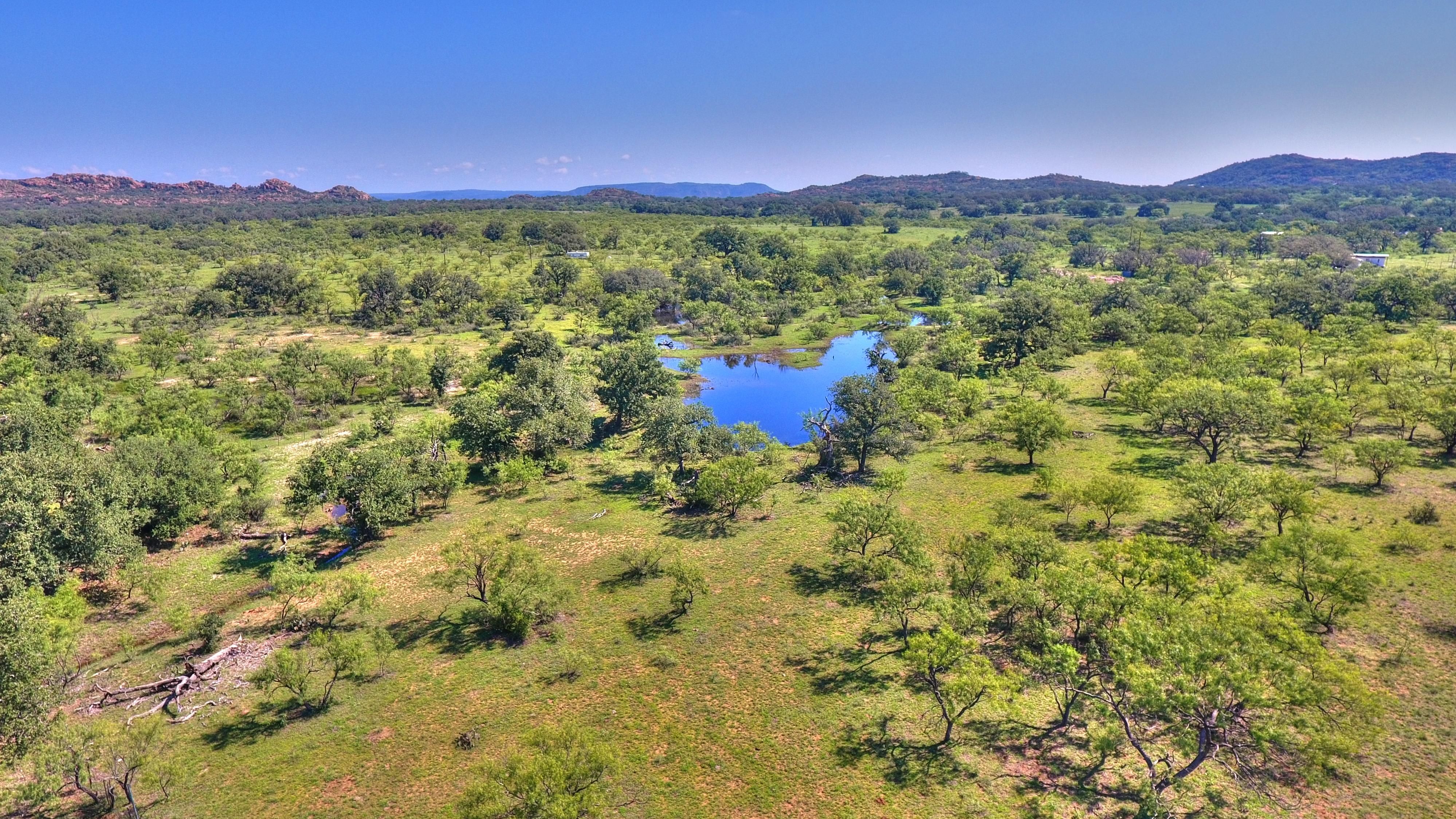 16.47 acres in Llano County, Texas