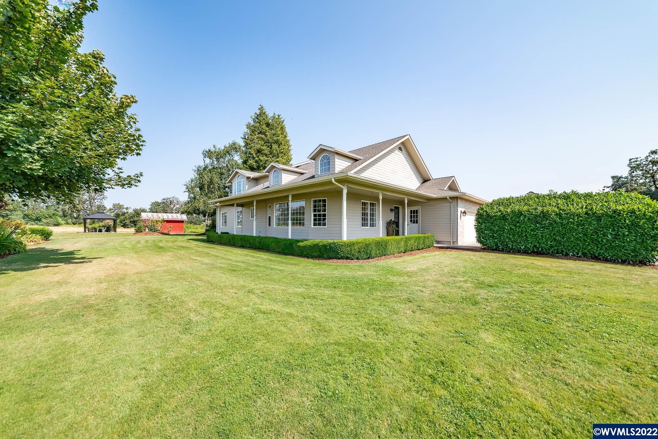 42.7 acres in Linn County, Oregon