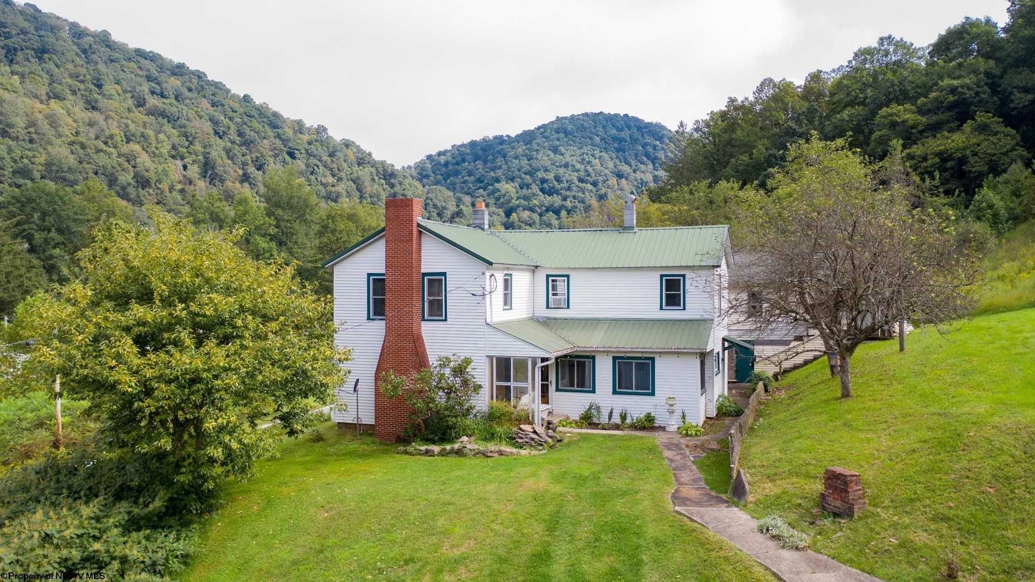 Farmhouse, Detached Rowlesburg, WV