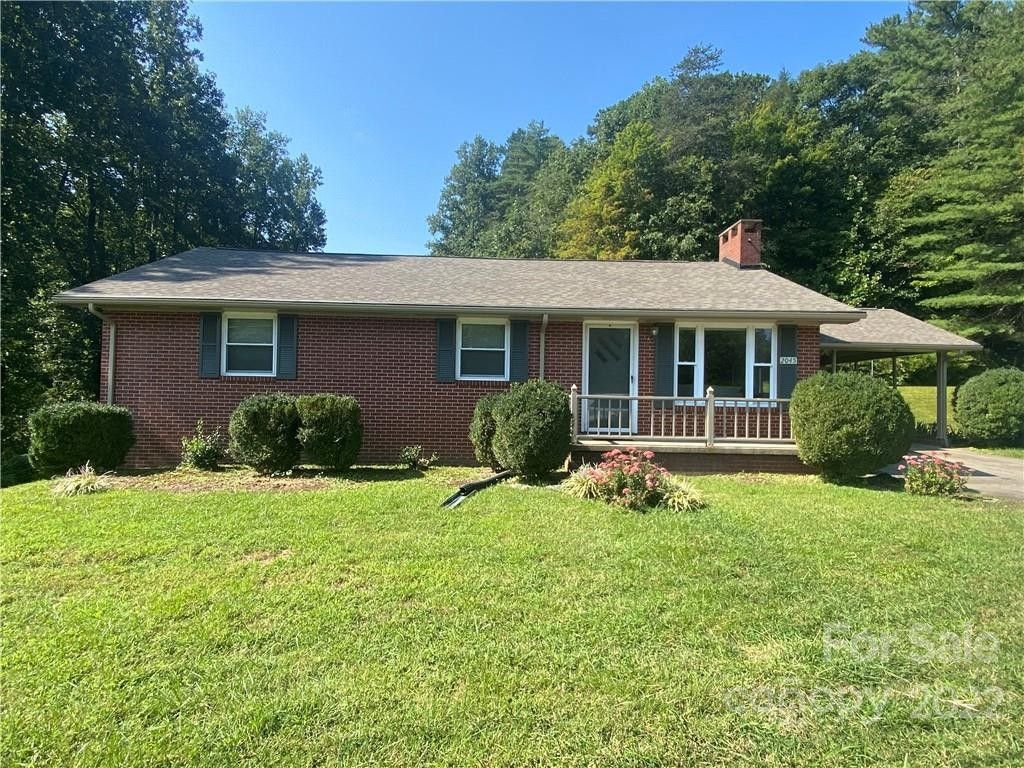 9.91 acres in Caldwell County, North Carolina