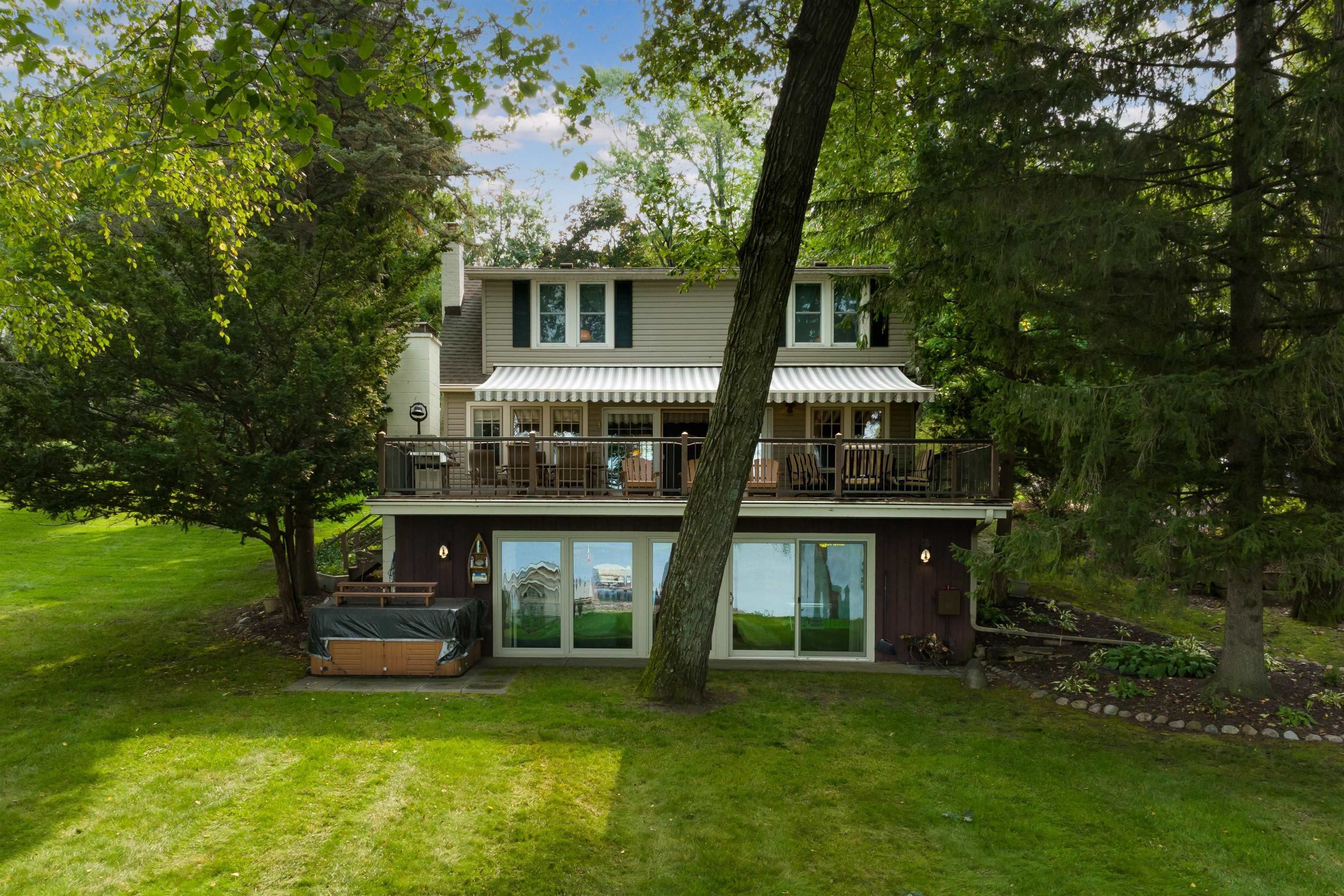 1.2 acres in Green Lake County, Wisconsin