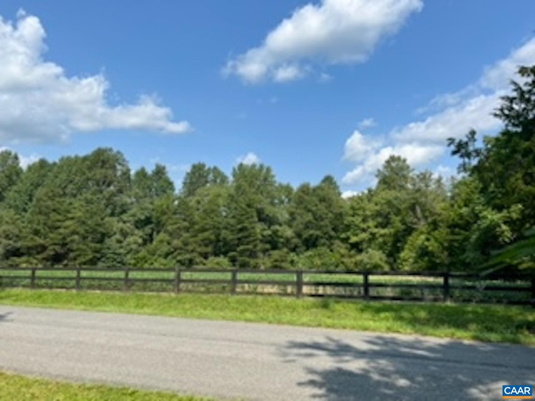 13 acres in Louisa County, Virginia