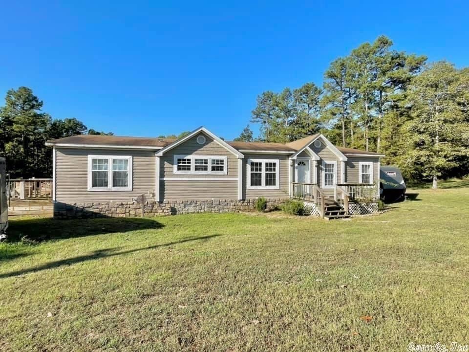 2.37 acres in Izard County, Arkansas