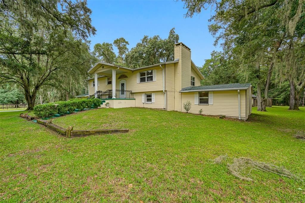 2.5 acres in Hernando County, Florida