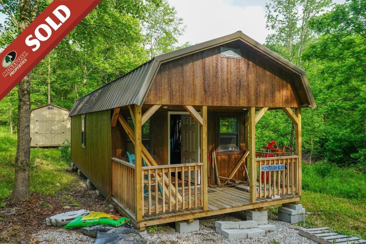 9 acres in Perry County, Ohio