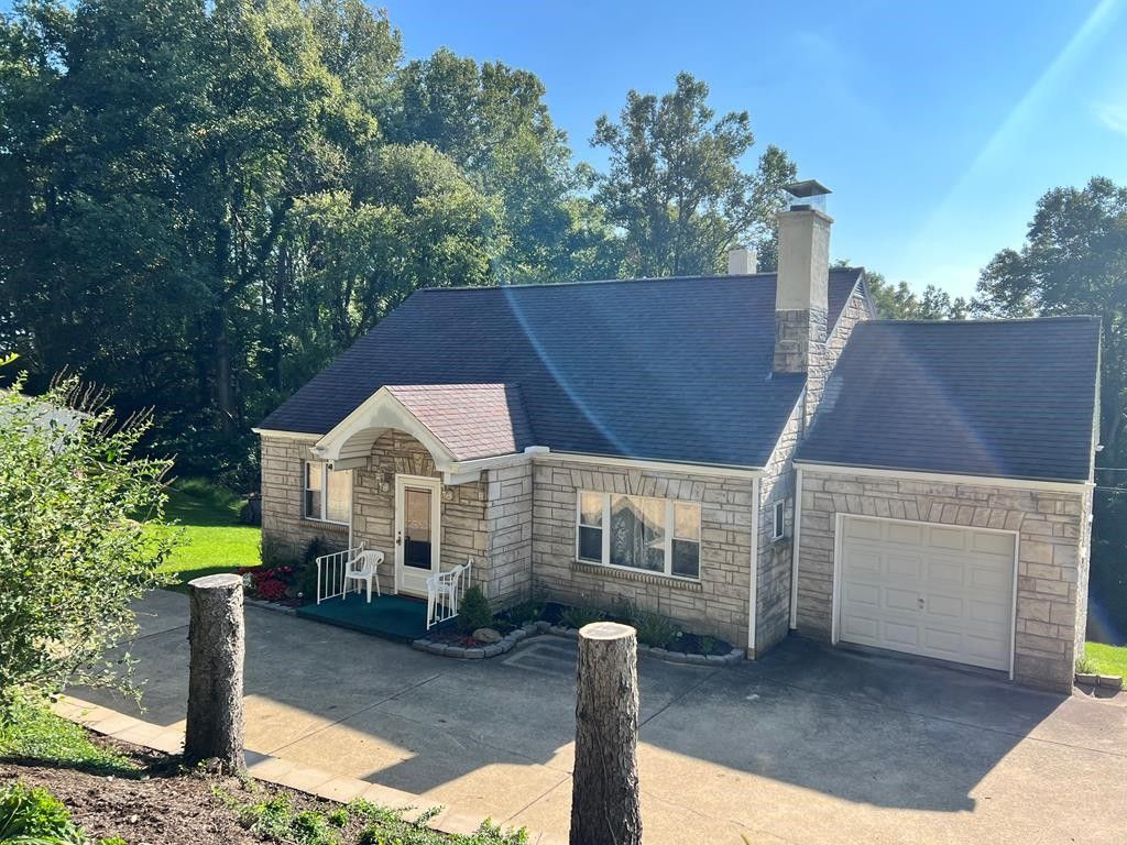 2.5 acres in Marshall County, West Virginia