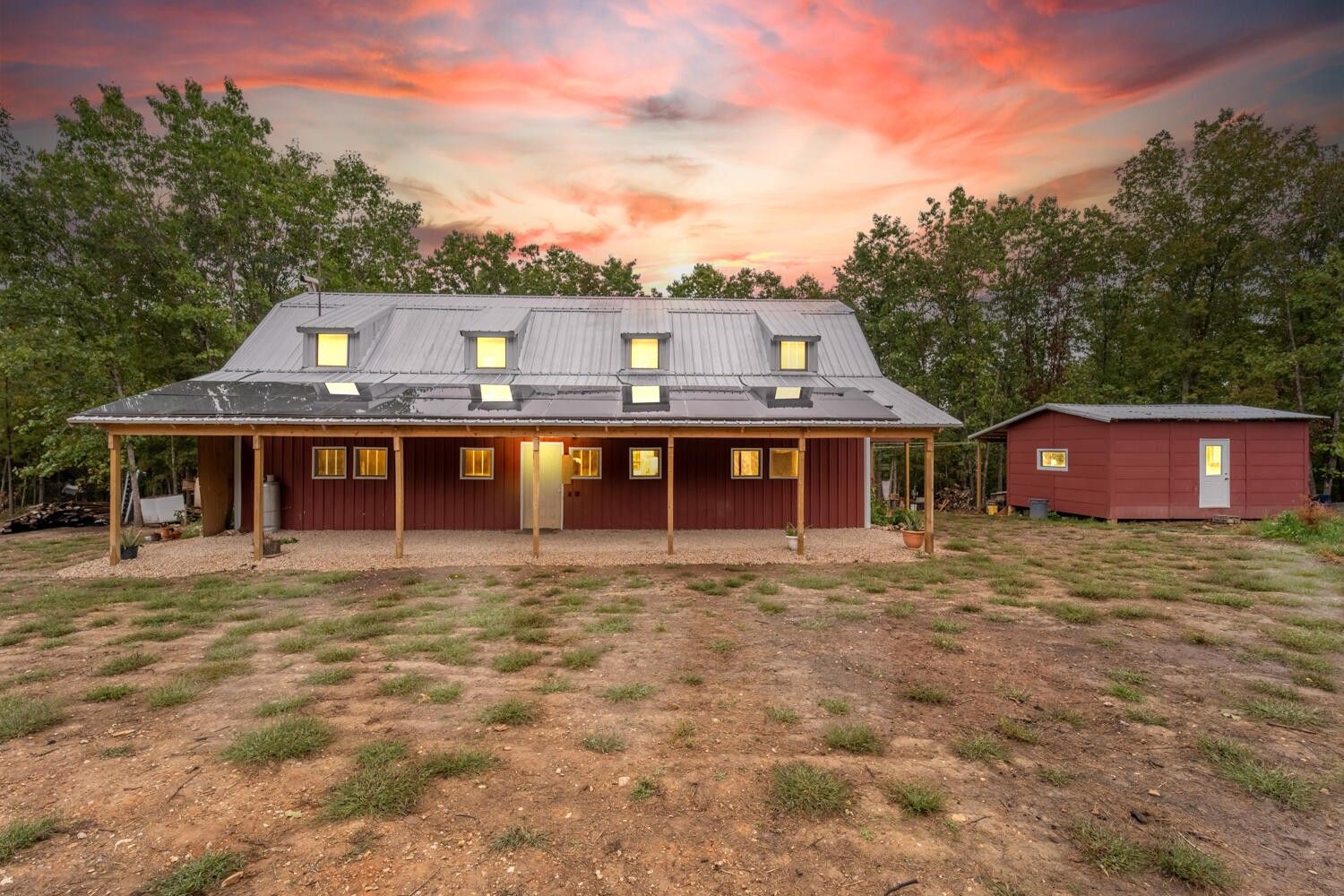 42 acres in Shannon County, Missouri