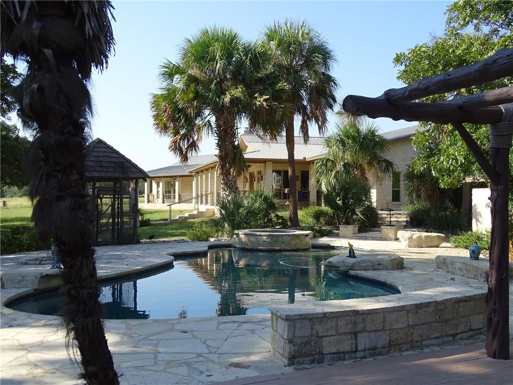 23.29 acres in Hays County, Texas