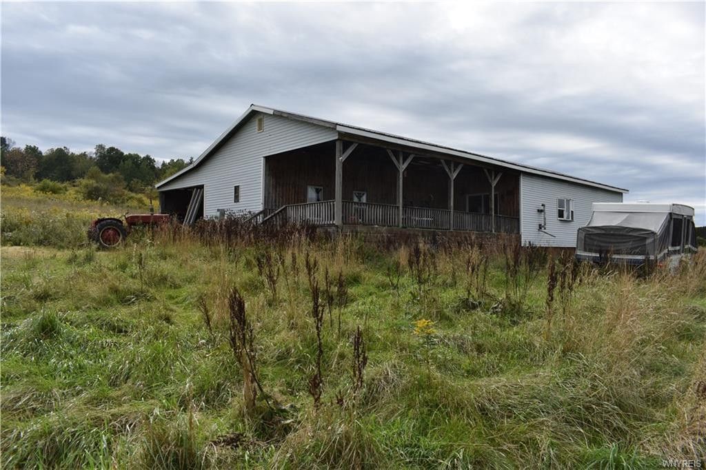 33.5 acres in Cattaraugus County, New York