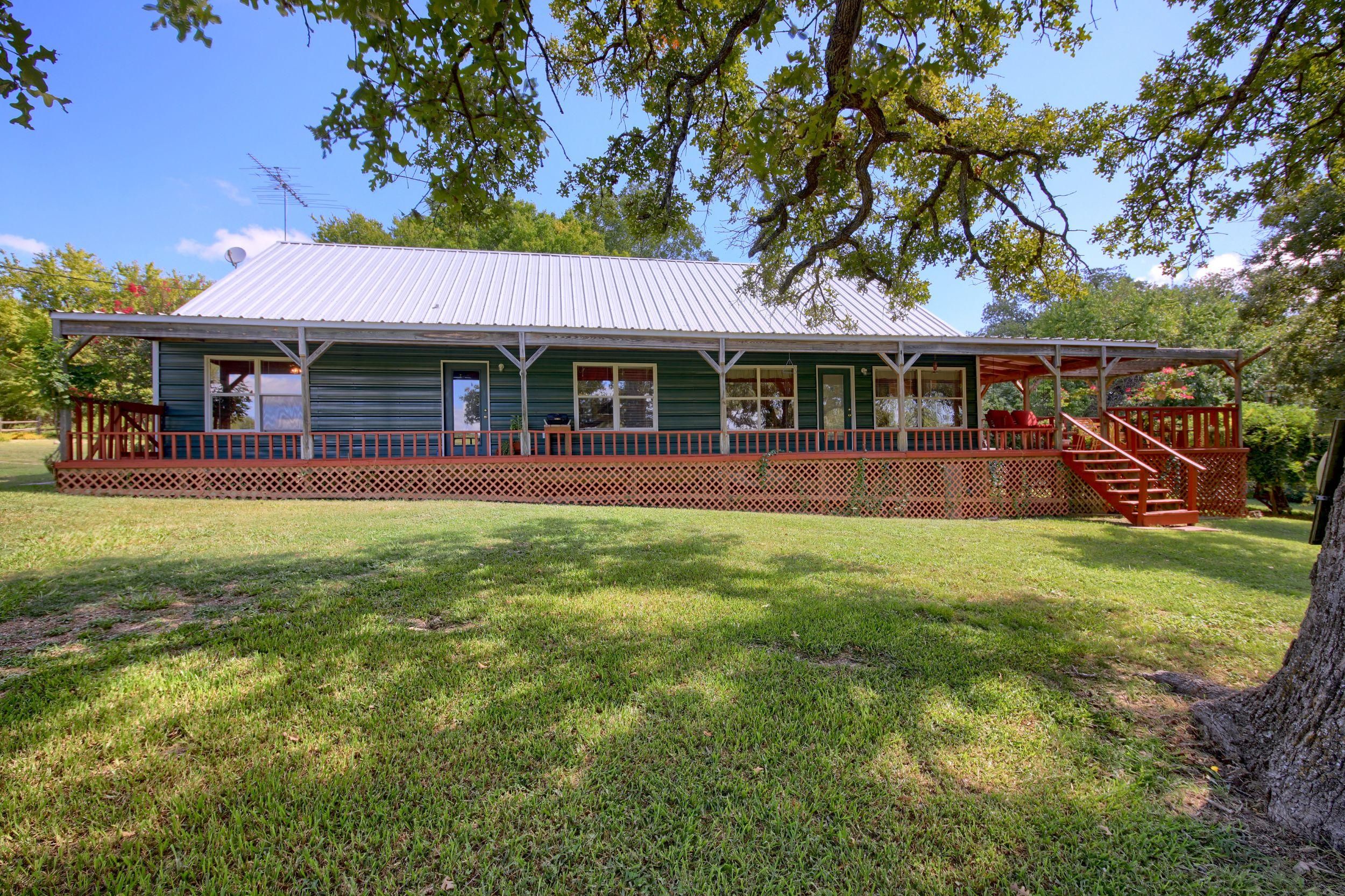 7.6 acres in Milam County, Texas