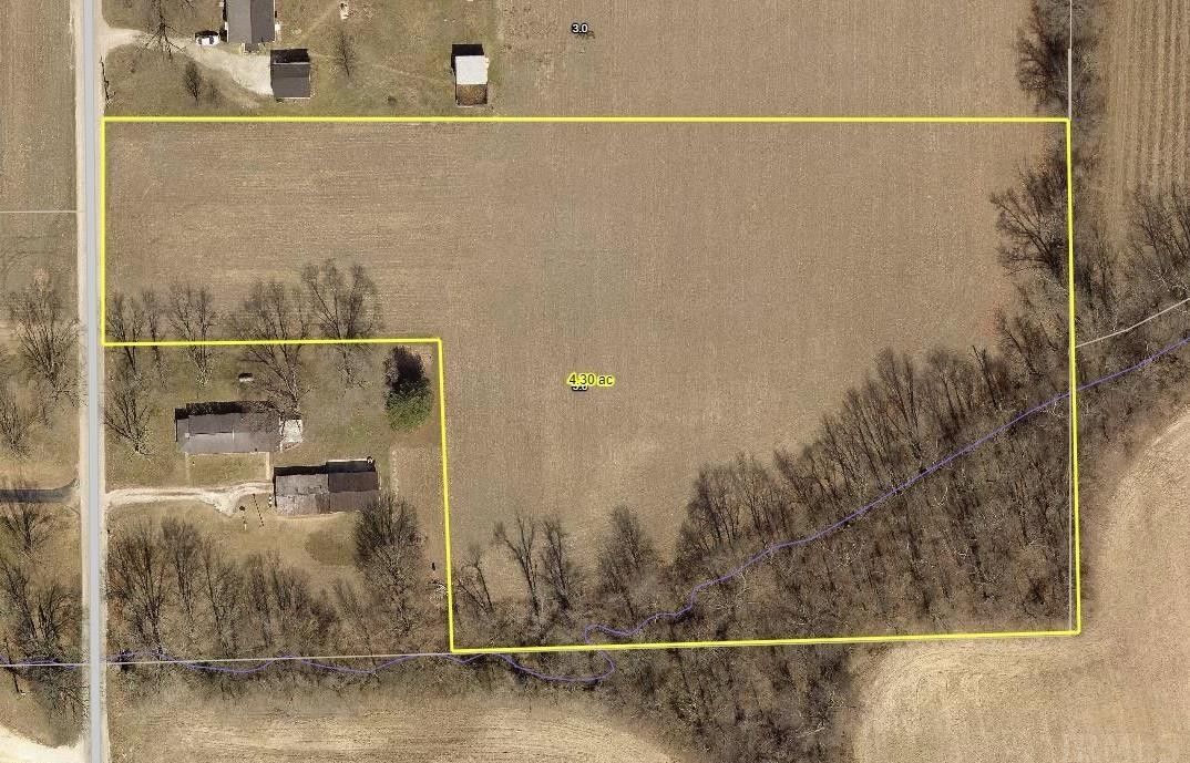 4 acres in Daviess County, Indiana