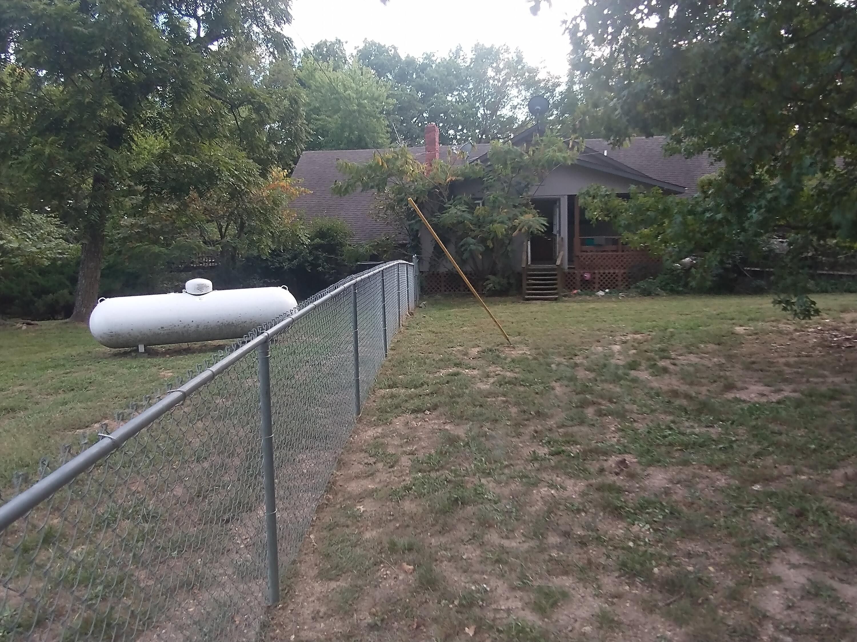 100 acres in Douglas County, Missouri