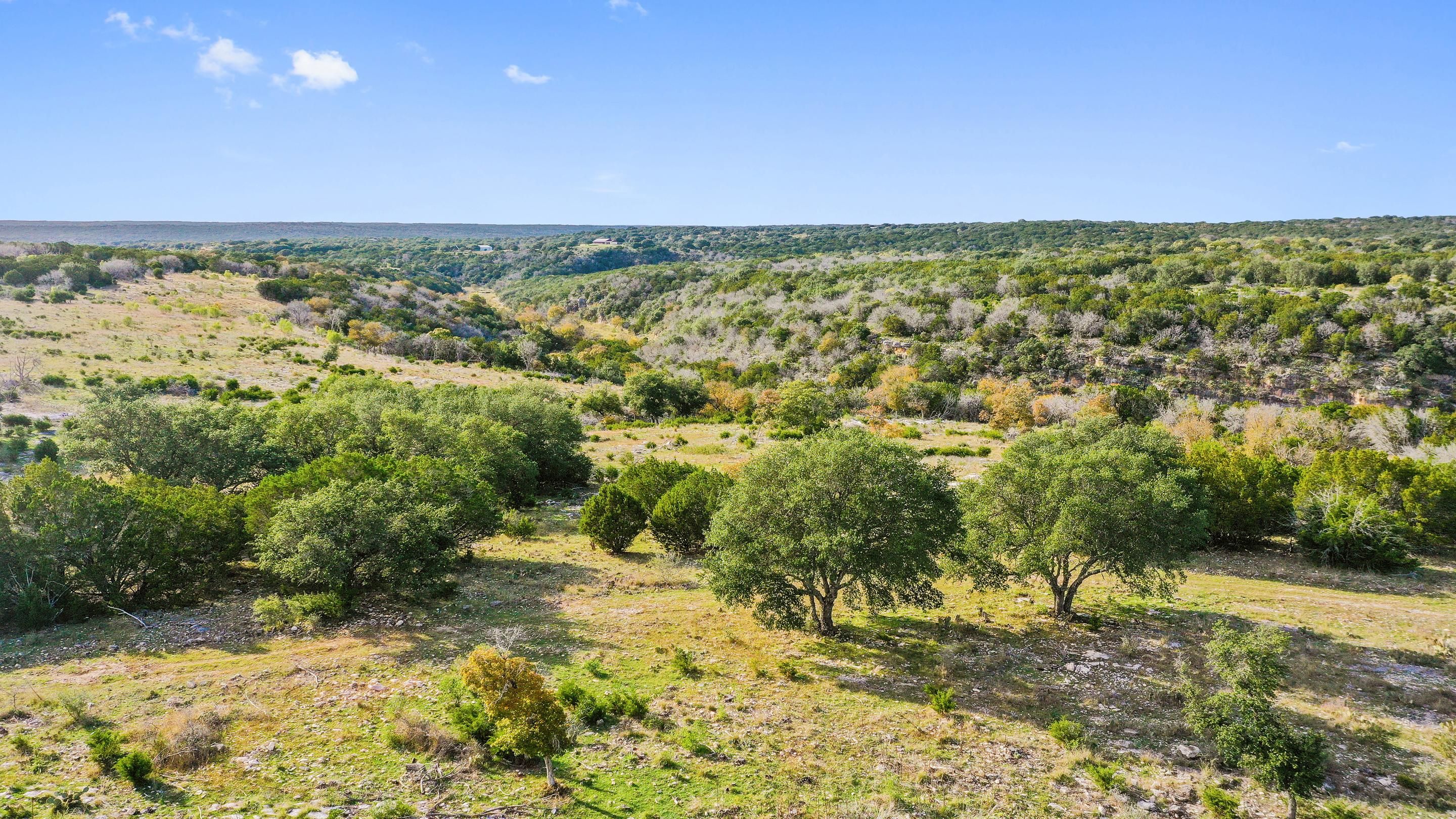 370 acres in Lampasas County, Texas