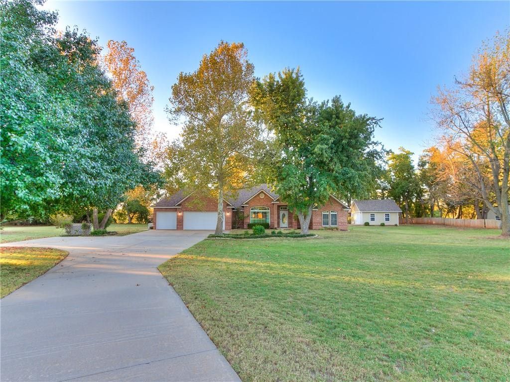 2 acres in Canadian County, Oklahoma