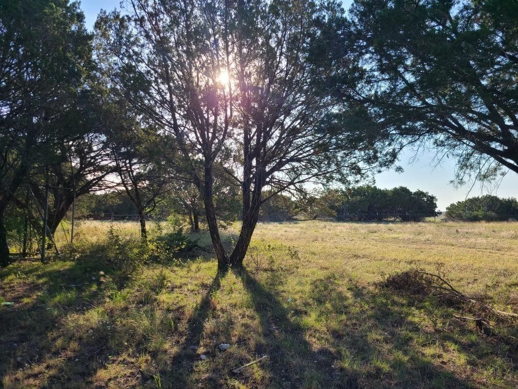 27.11 acres in Hamilton County, Texas
