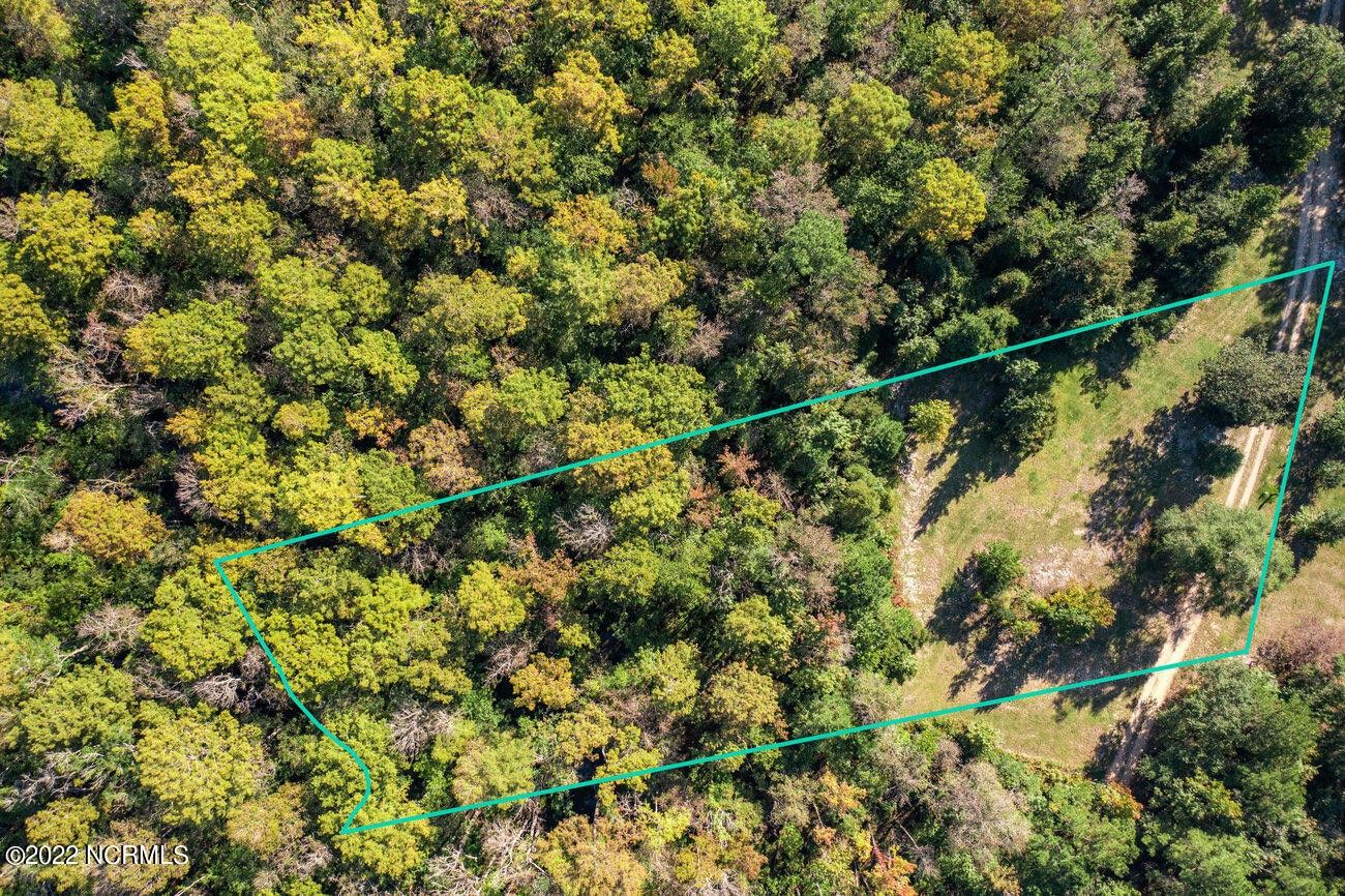 4.54 acres in Pender County, North Carolina