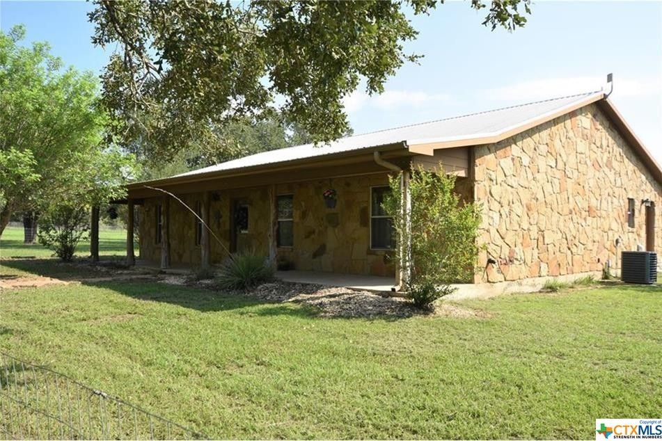 6 acres in Lee County, Texas