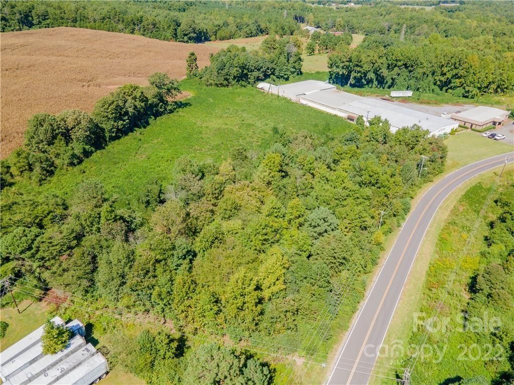 4.97 acres in Gaston County, North Carolina