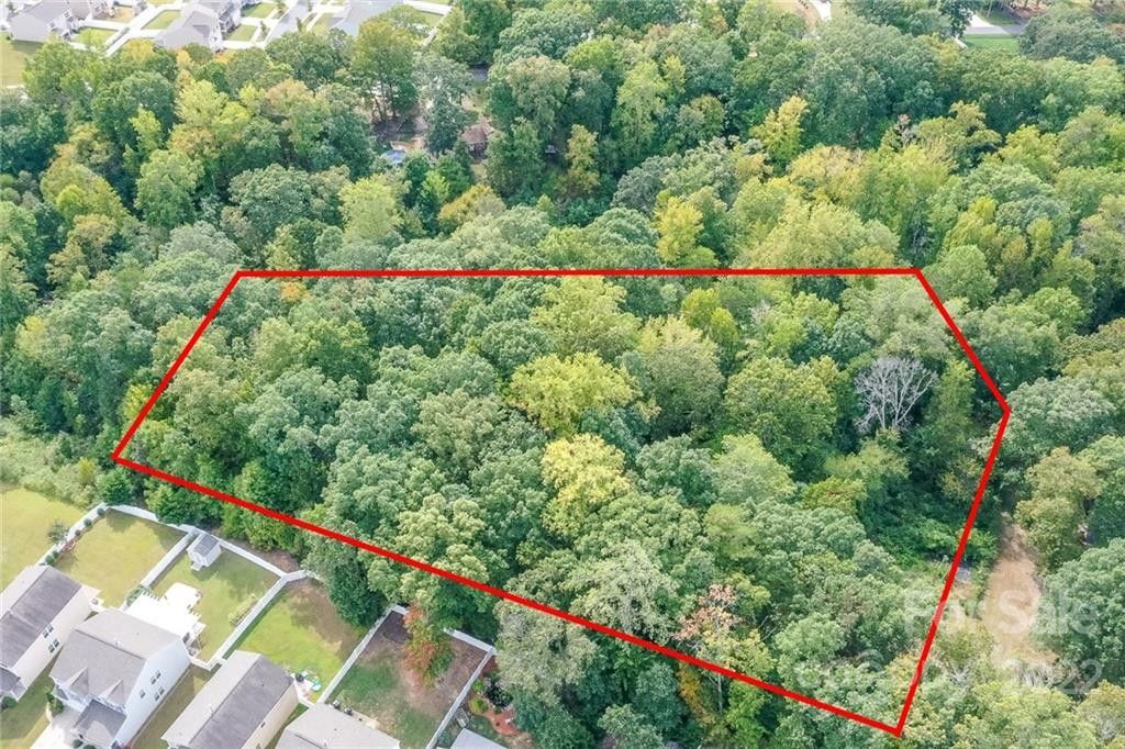 2.72 acres in Mecklenburg County, North Carolina