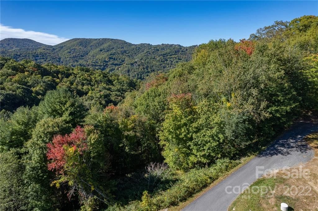 1.16 acres in Avery County, North Carolina