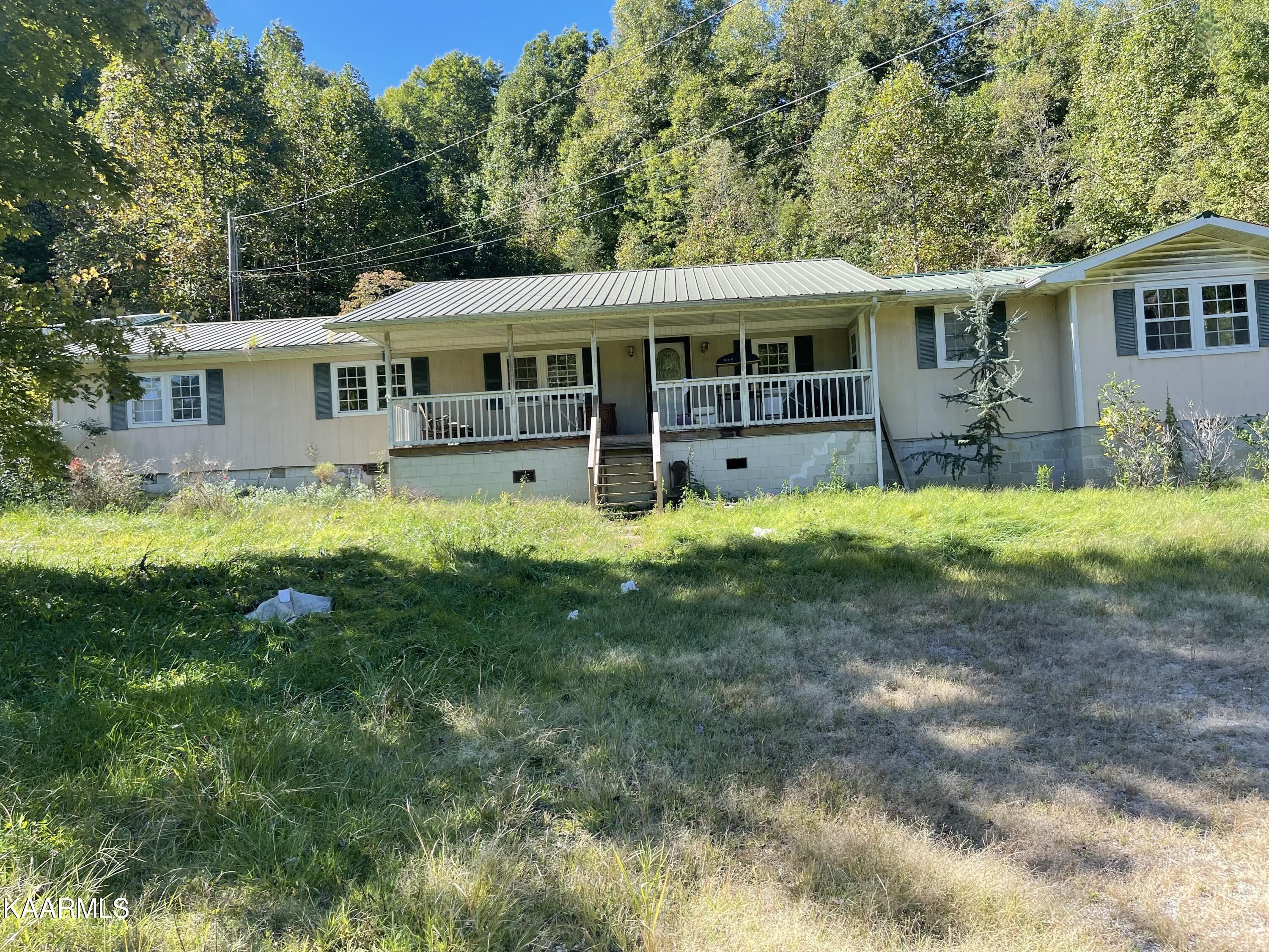 10.99 acres in County, Tennessee