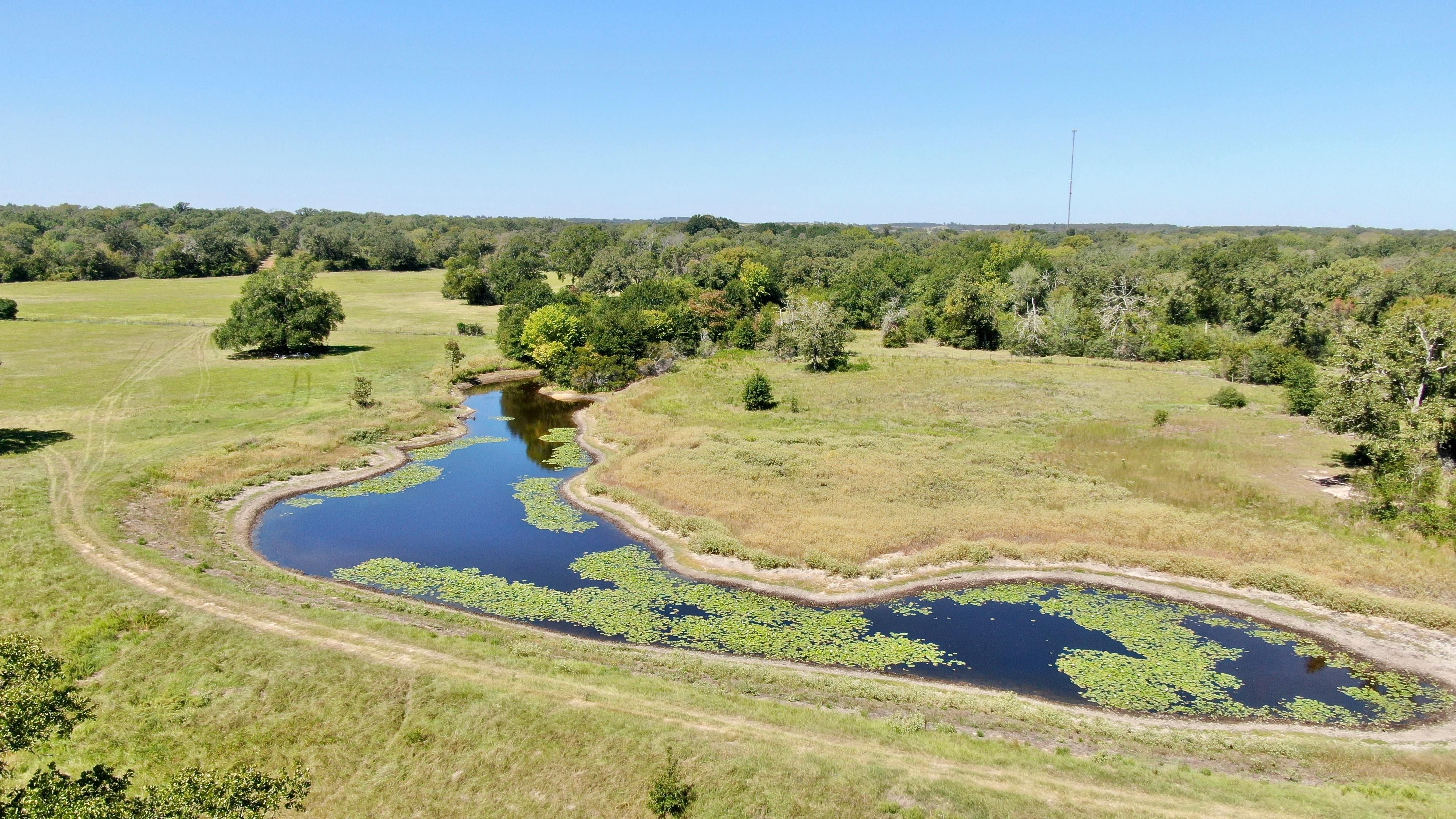 120 acres in Milano, TX, 76556 MLS 22013958