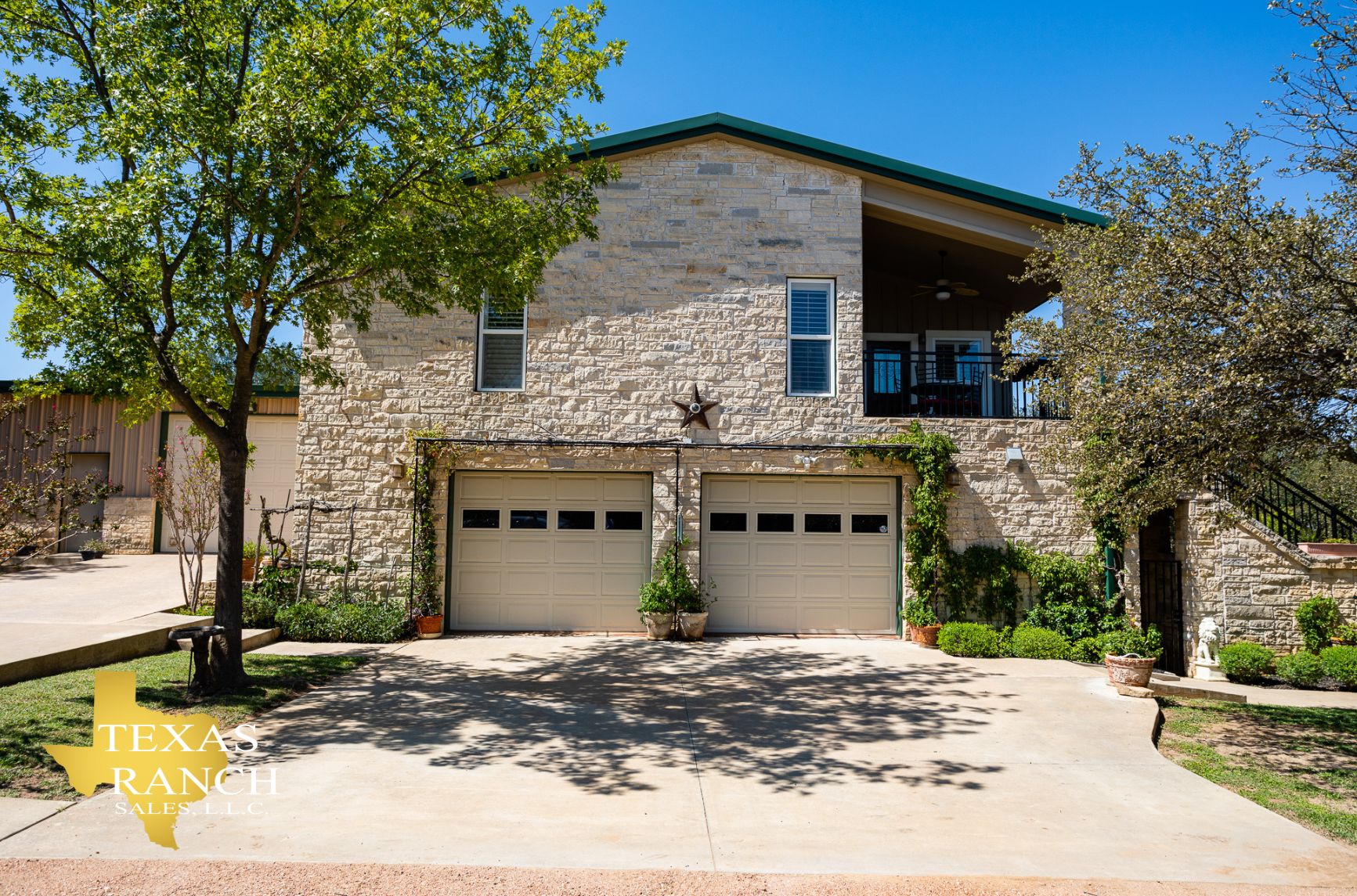 490 acres in Brady, TX, 76825