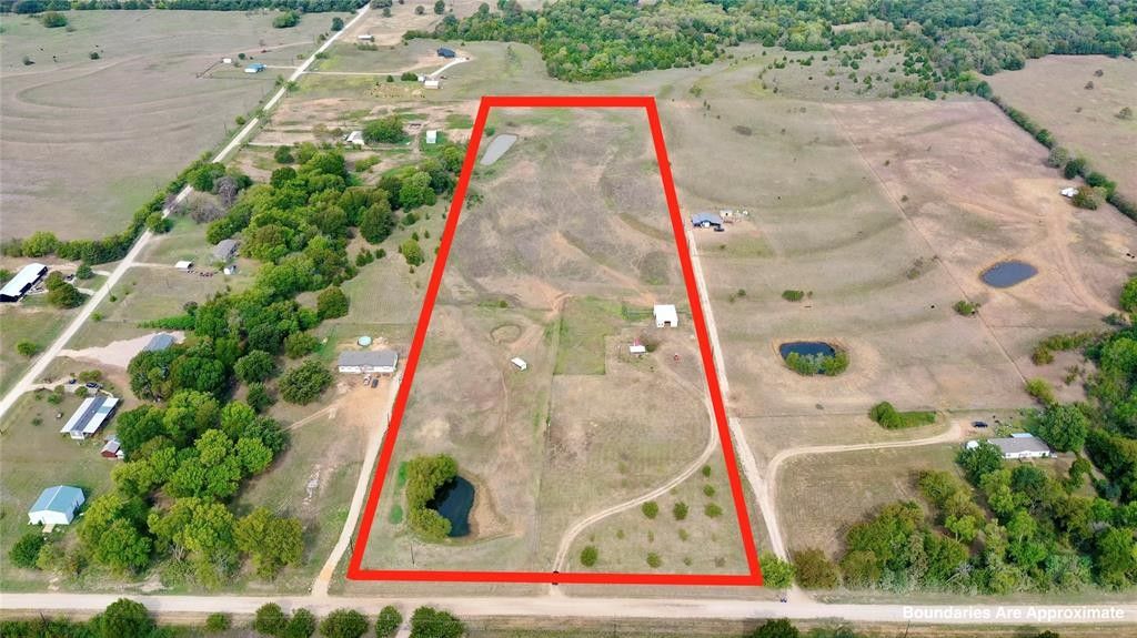 15.63 acres in Van Zandt County, Texas