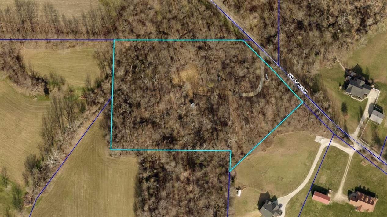 4.85 acres in Dearborn County, Indiana