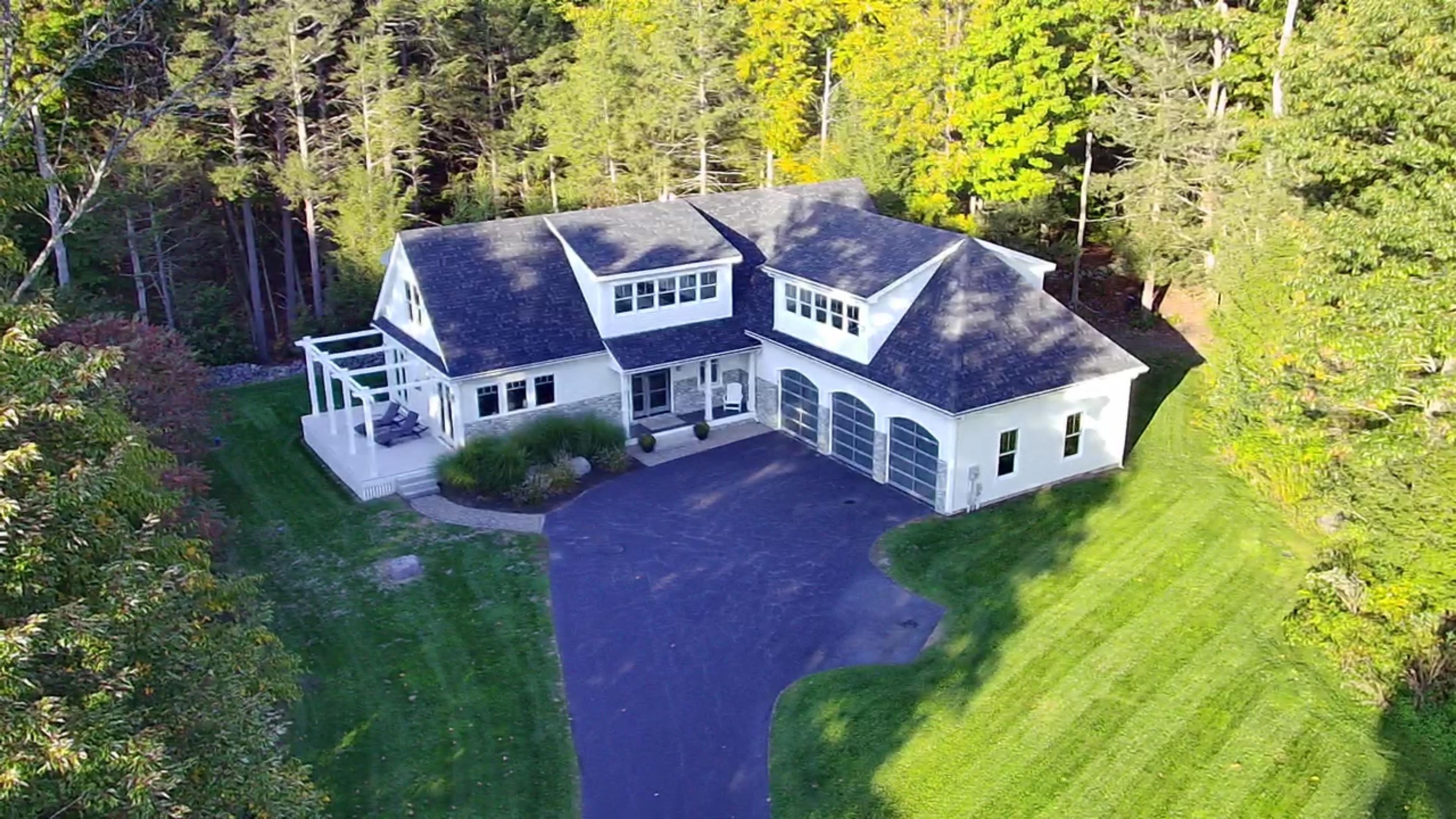 1.42 acres in Rockingham County, New Hampshire