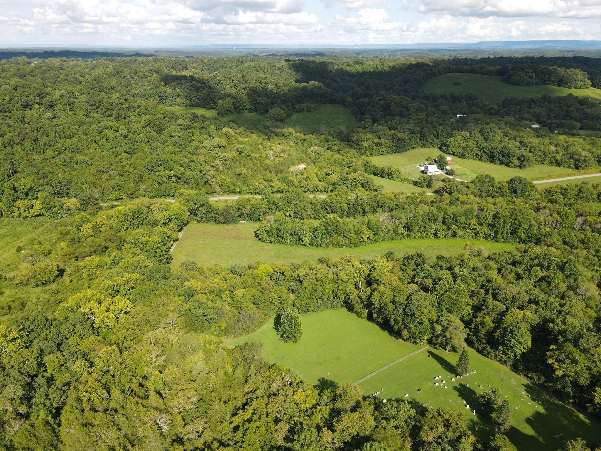 160 acres in Moore County, Tennessee